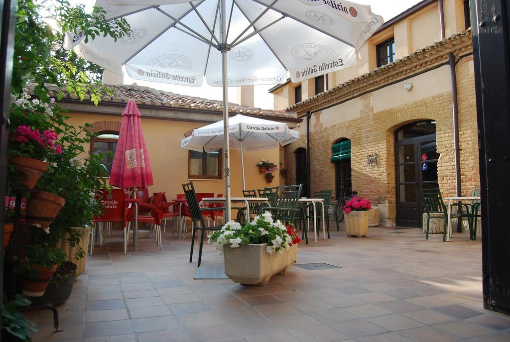 Hotel El Meson De Castrojeriz Exterior foto